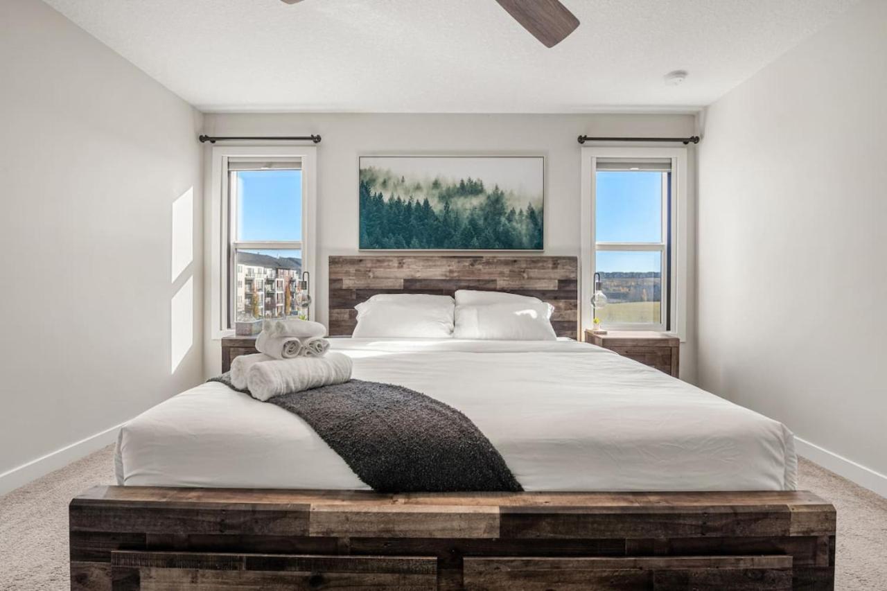 Holiday home Luxury House In Sage, Sleeps 9, Free Banff Pass Calgary