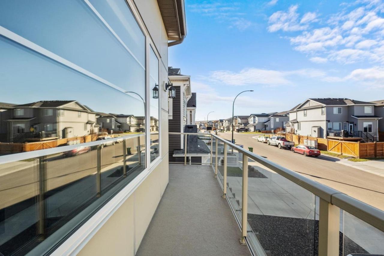 Luxury House In Sage, Sleeps 9, Free Banff Pass Calgary